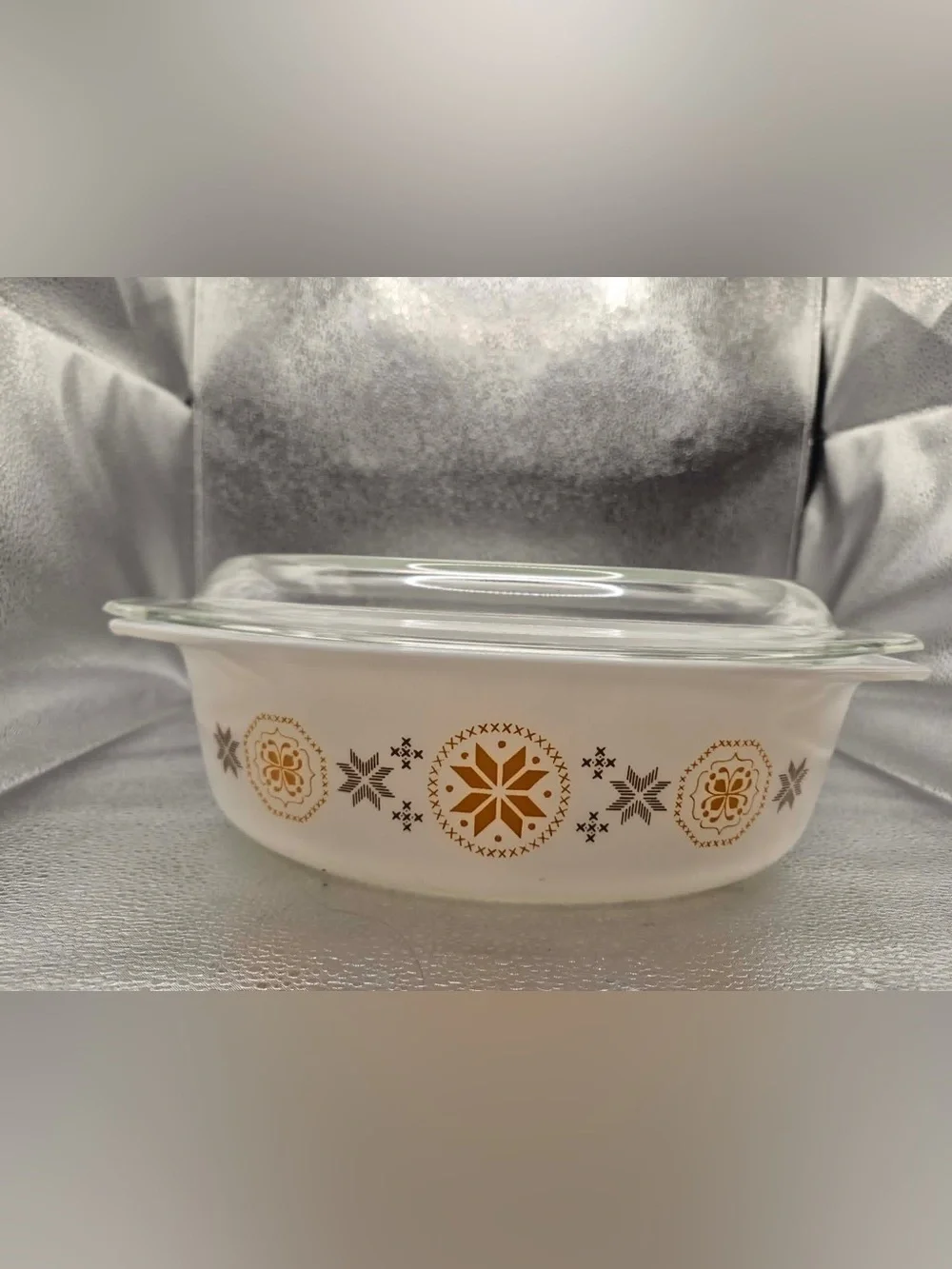 Vintage Pyrex Town & Country Orange & Gold Starburst Casserole Dish with Lid 045